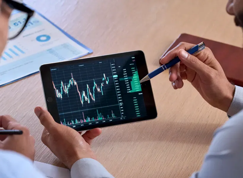 Slide 200 Imovax ativos digitais